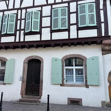 Le Bratzala Apartment *