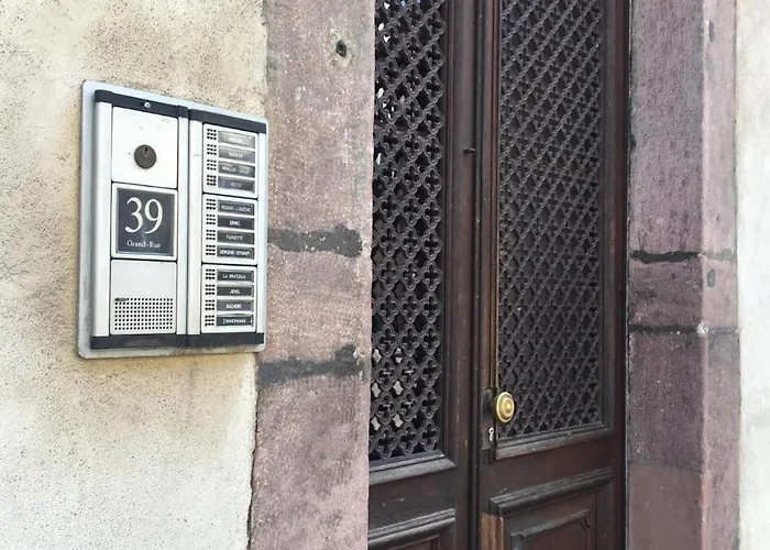 Le Bratzala Appartement *